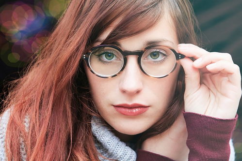 眼鏡更換頻率與日常護理方法